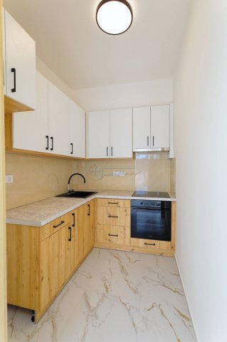 Kiadó téglalakás, albérlet, Szegeden 250 E Ft / hó, 3 szobás