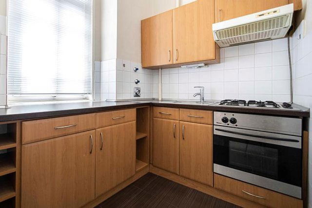 Kiadó téglalakás, albérlet, VI. kerületben, Izabella utcában