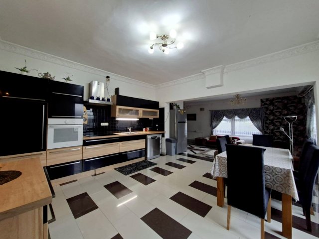 Eladó családi ház, Budapesten, XIX. kerületben 190 M Ft