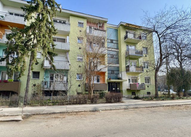 Eladó téglalakás, Budapesten, XXI. kerületben 69.8 M Ft