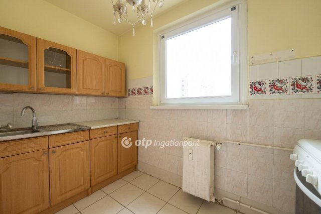 Eladó panellakás, Budapesten, III. kerületben 81.9 M Ft, 3 szobás