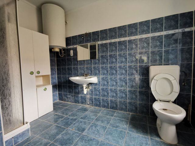 Eladó családi ház, Vindornyalakon 18.8 M Ft, 2 szobás