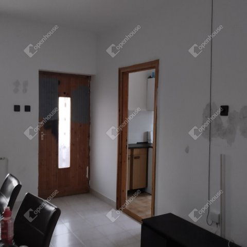 Eladó családi ház, Kenyerin 33 M Ft, 3 szobás