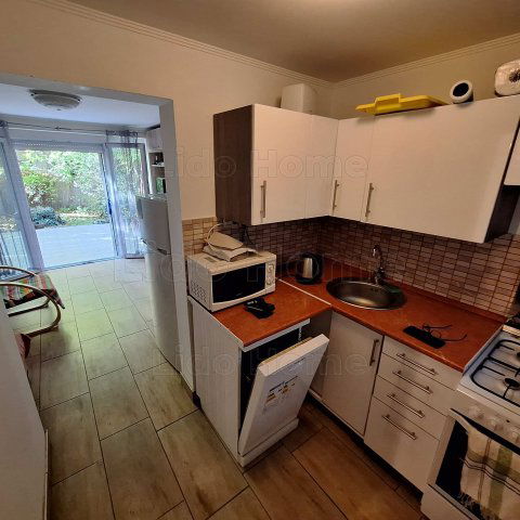 Eladó nyaraló, Siófokon 52 M Ft, 2+1 szobás