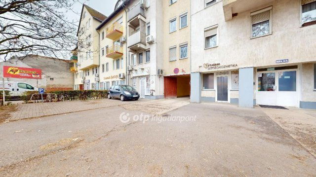 Eladó téglalakás, Nyíregyházán 44.9 M Ft, 3 szobás