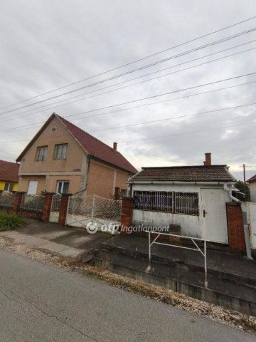 Eladó családi ház, Alsózsolcán 31.9 M Ft, 2 szobás