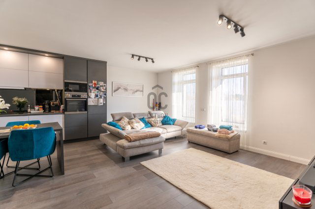 Eladó téglalakás, Biatorbágyon 115 M Ft, 2 szobás