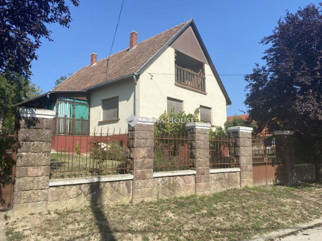 Eladó családi ház, Nagycsepelyen 58 M Ft, 4 szobás