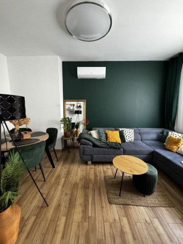 Eladó téglalakás, Szegeden 66.9 M Ft, 4 szobás