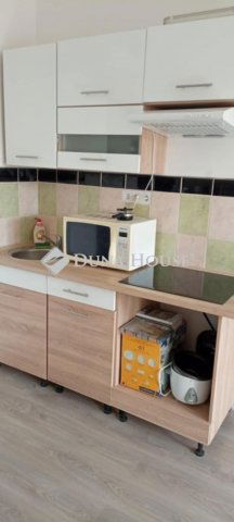 Eladó téglalakás, Budapesten, XXI. kerületben 30 M Ft, 1 szobás