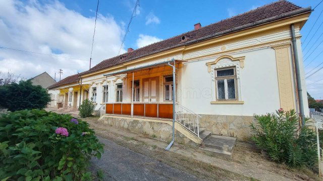 Eladó családi ház, Galambokon 42.9 M Ft, 4 szobás