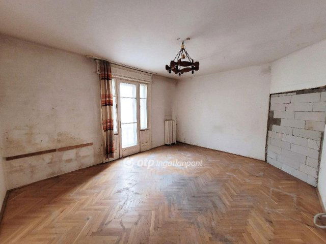 Eladó téglalakás, Budapesten, II. kerületben 124.2 M Ft