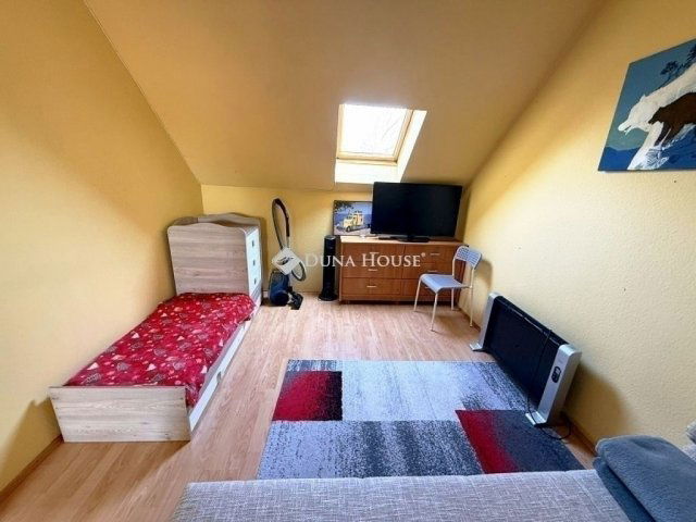 Eladó családi ház, Budapesten, XVIII. kerületben 83.9 M Ft