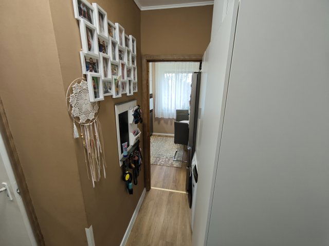 Eladó panellakás, Gyulán 33.49 M Ft, 2 szobás