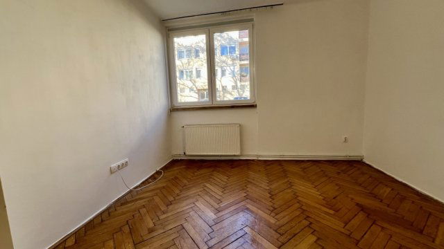 Eladó téglalakás, Balatonfüreden 64.9 M Ft, 2 szobás