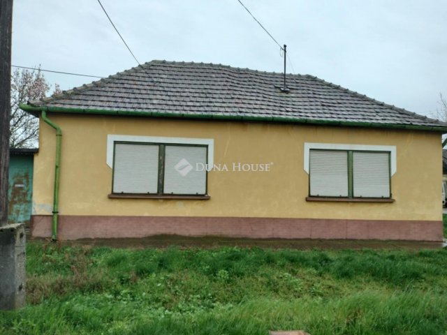 Eladó családi ház, Bácsalmáson, Kálvária soron 14.9 M Ft