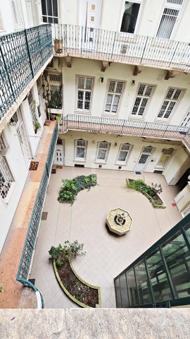 Kiadó téglalakás, albérlet, VI. kerületben, Szondi utcában