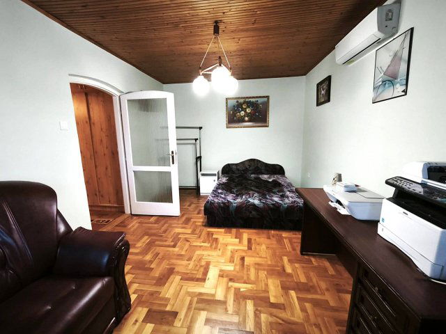 Eladó családi ház, Rácalmáson 98.9 M Ft, 4+1 szobás