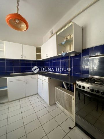 Eladó téglalakás, Tiszaújvárosban 19.5 M Ft, 2 szobás