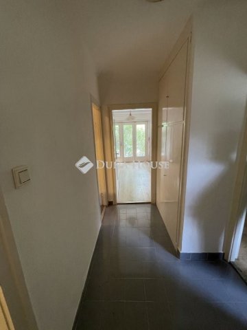 Eladó téglalakás, Tihanyban 68 M Ft, 2 szobás