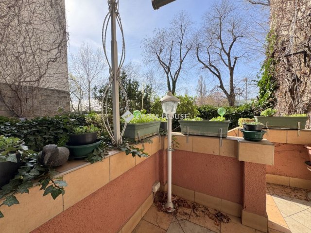 Eladó téglalakás, Budapesten, XI. kerületben, Fadrusz utcában