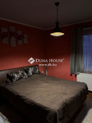 Eladó családi ház, Budapesten, XXI. kerületben 134.99 M Ft