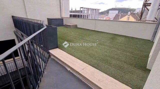 Eladó téglalakás, Budapesten, V. kerületben 288 M Ft, 2 szobás