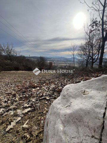 Eladó telek, Pécselyen 30 M Ft / költözzbe.hu