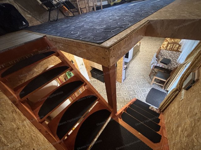 Eladó nyaraló, Tatabányán 23 M Ft, 2 szobás