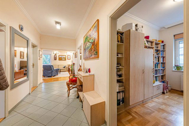 Eladó családi ház, Budapesten, II. kerületben 490 M Ft, 9 szobás