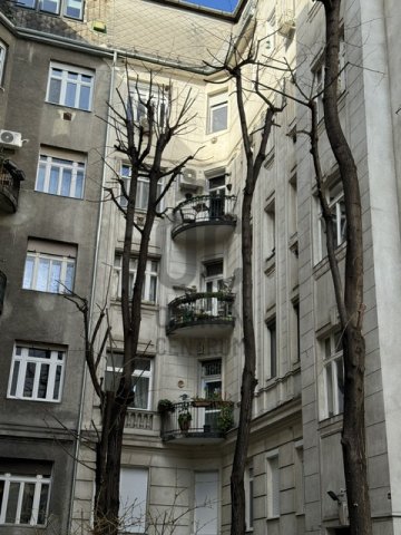 Eladó téglalakás, Budapesten, XIII. kerületben 142 M Ft