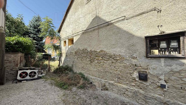 Eladó családi ház, Keszthelyen 33 M Ft, 3 szobás