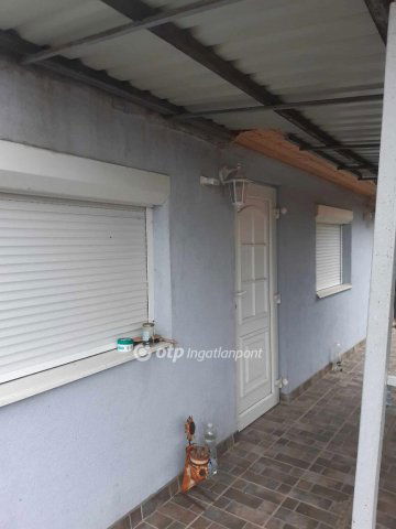 Eladó nyaraló, Rácalmáson 19.5 M Ft / költözzbe.hu
