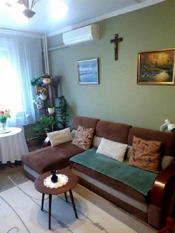 Eladó panellakás, Székesfehérvárott 47.9 M Ft, 1+1 szobás