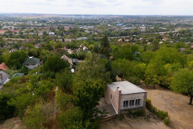 Eladó családi ház, Tatabányán 36.9 M Ft, 1 szobás