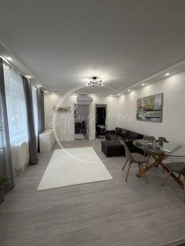 Eladó téglalakás, Pécsett, János utcában 52.5 M Ft, 2 szobás