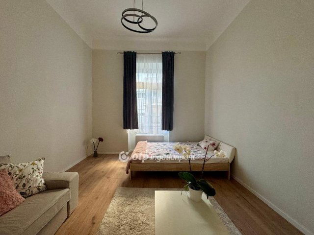 Eladó téglalakás, Budapesten, VIII. kerületben 50.49 M Ft