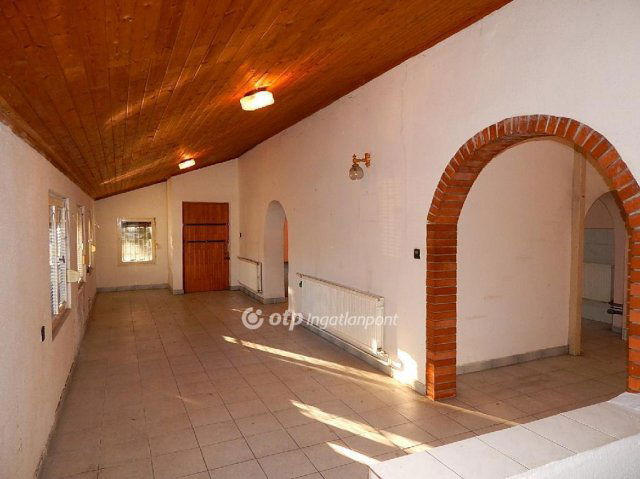 Eladó családi ház, Pátyon 84.9 M Ft, 5+1 szobás