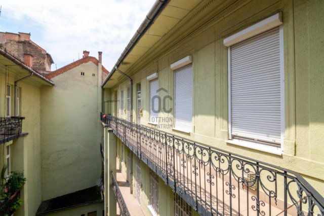 Eladó téglalakás, Budapesten, VIII. kerületben 45 M Ft, 1 szobás