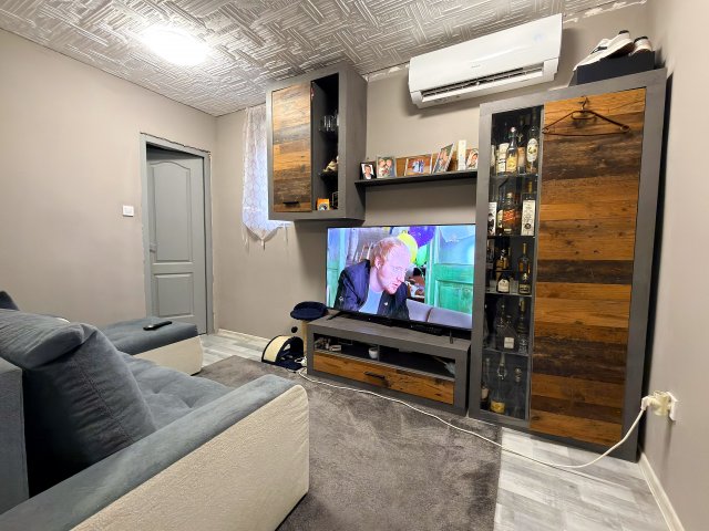 Eladó családi ház, Szigetszentmiklóson 57 M Ft, 2+1 szobás