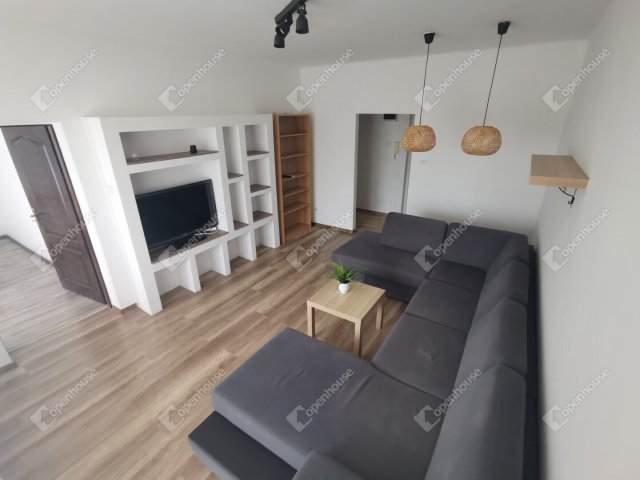 Kiadó panellakás, albérlet, Székesfehérvárott 180 E Ft / hó