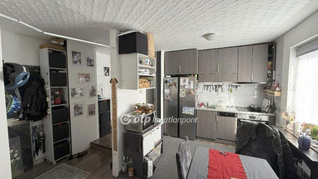 Eladó családi ház, Törökbálinton 149.9 M Ft, 6+2 szobás