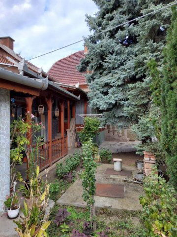 Eladó családi ház, Hatvanban 85 M Ft, 4 szobás