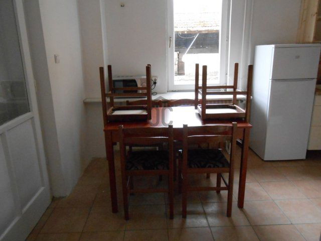 Eladó családi ház, Pakson 59.9 M Ft, 5 szobás