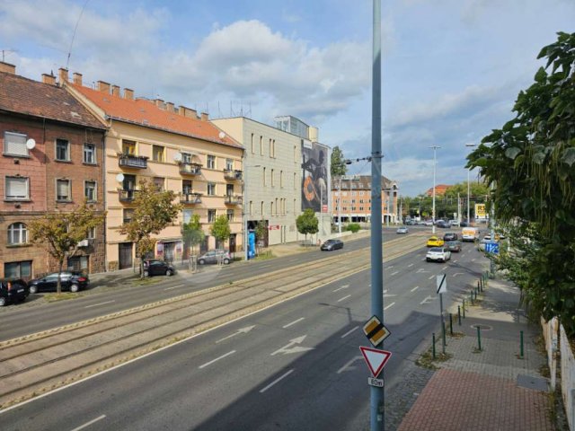 Eladó téglalakás, Budapesten, XIII. kerületben, Lehel utcában