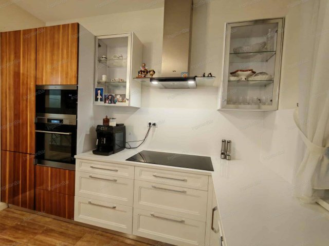 Eladó családi ház, Nyíregyházán 249.999 M Ft, 4 szobás