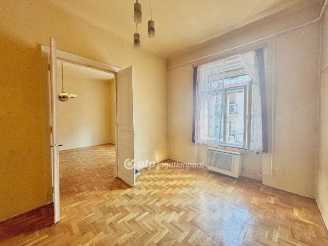 Eladó téglalakás, Budapesten, IX. kerületben 84.5 M Ft, 2 szobás