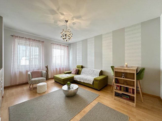 Eladó téglalakás, Budapesten, XV. kerületben 92.9 M Ft, 3 szobás