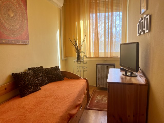 Eladó téglalakás, Budapesten, XXI. kerületben 56.9 M Ft