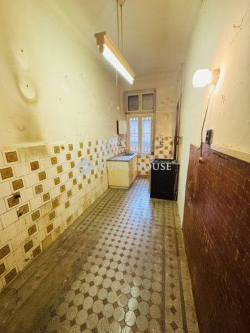 Eladó téglalakás, Budapesten, VIII. kerületben 119.9 M Ft